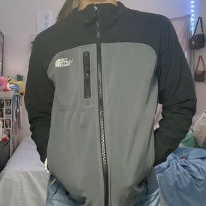 The North Face Womens Zip Up